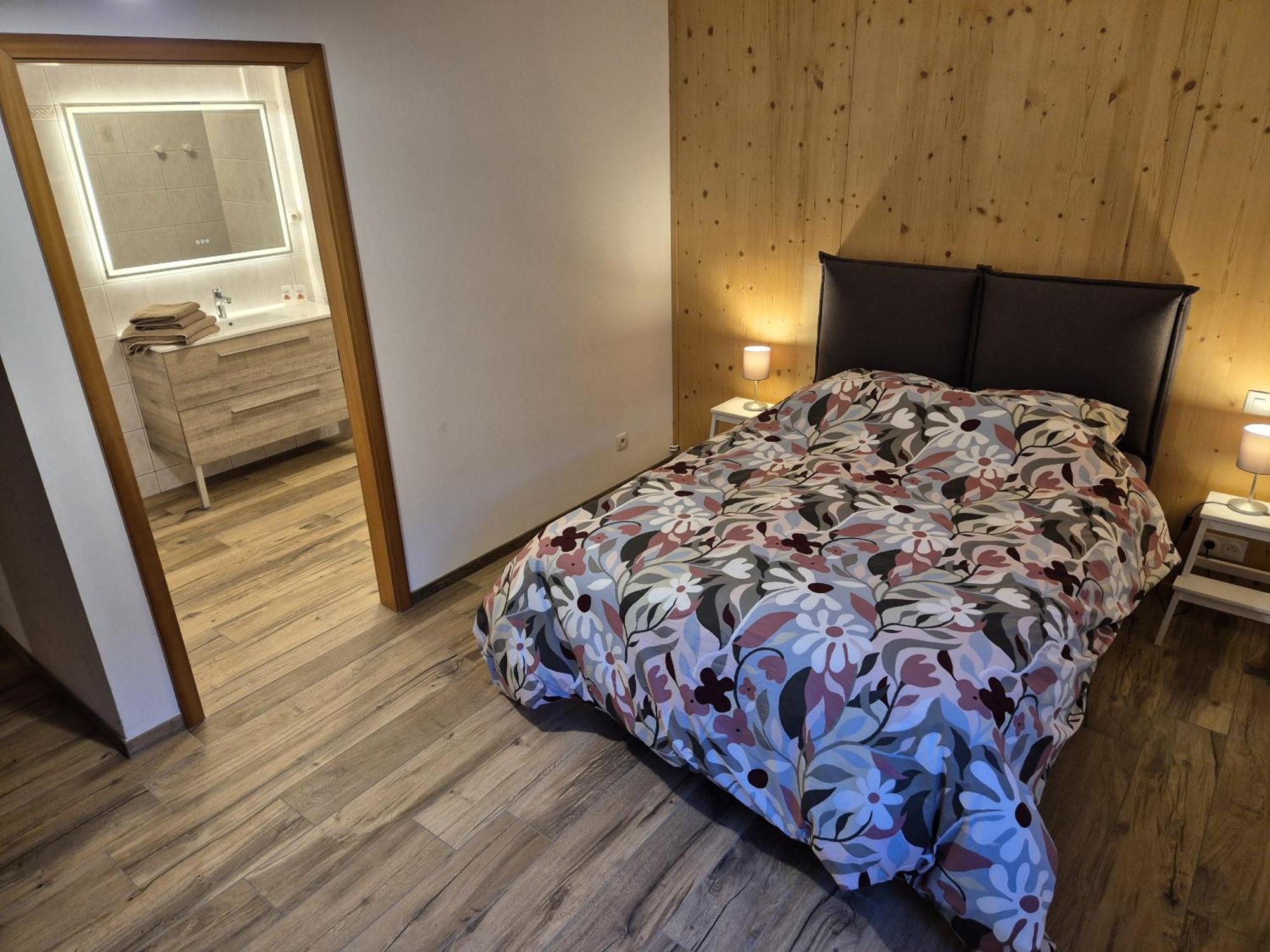 Chambres Thirion แซ็ง-อิปโปลีท ภายนอก รูปภาพ